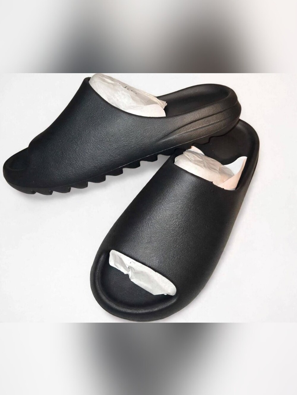 Ys-01 Yeezy Yzy Slides Mens Size 10 Black Sandals Slip-Ons AUTHENTIC Bag New